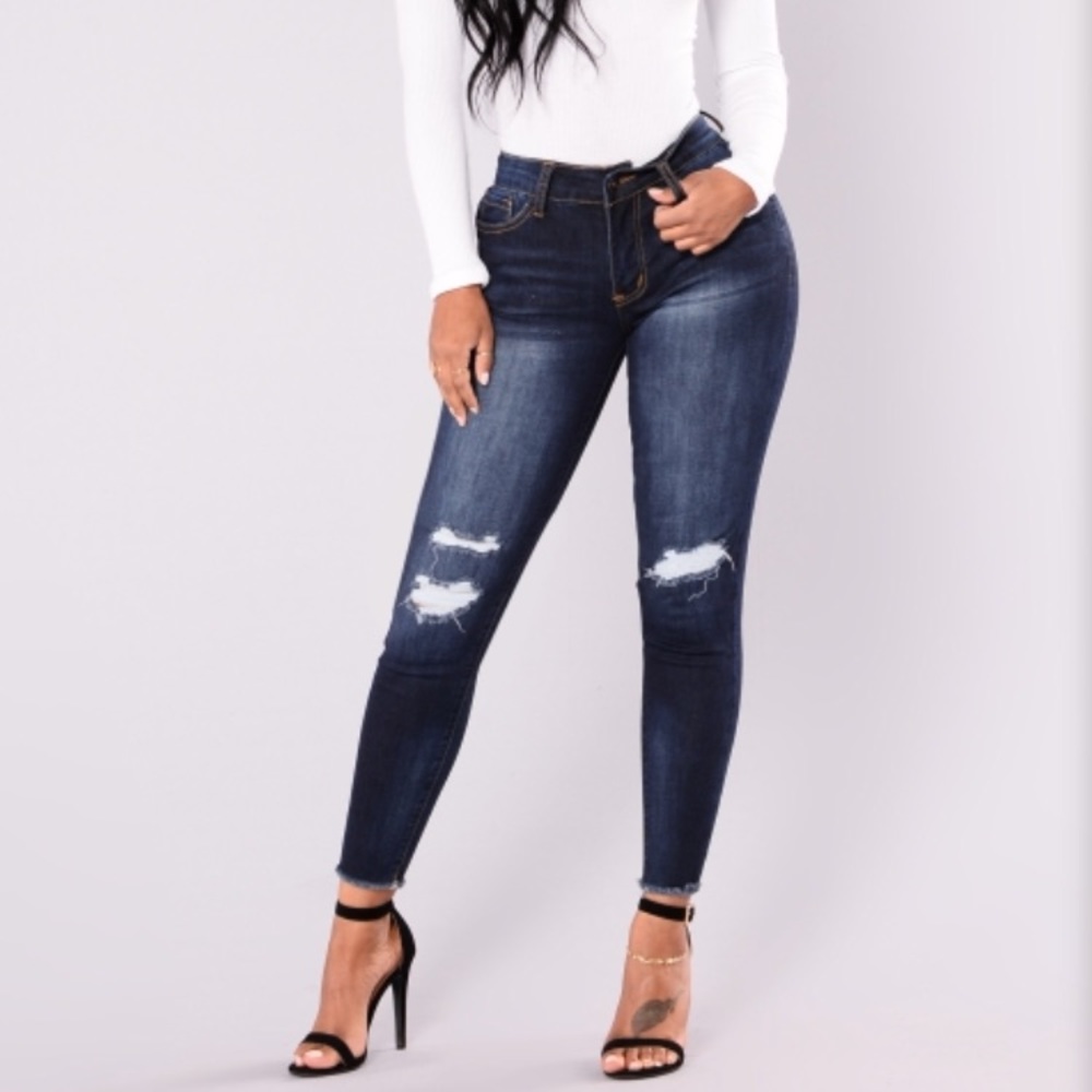 🎉🔹SOLD 🔹🎉Arctic Fox Ankle Jeans